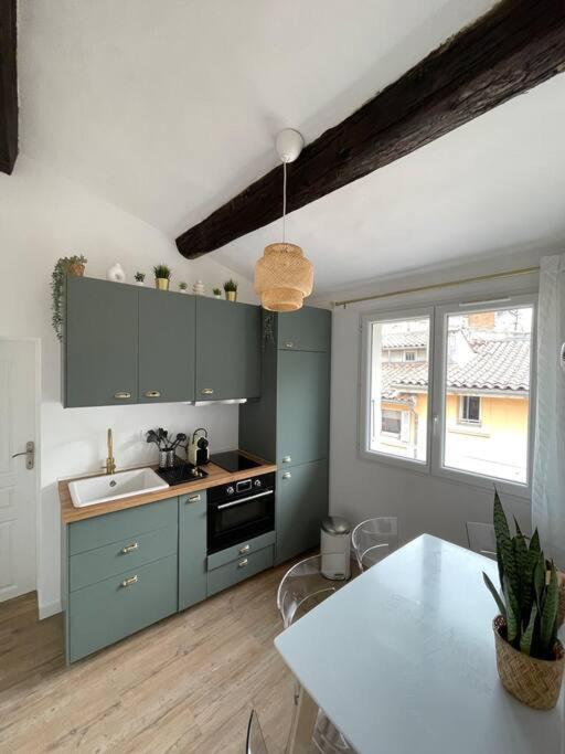 אקס-אן-פרובאנס Ravissant Appartement Au Coeur D'Aix מראה חיצוני תמונה